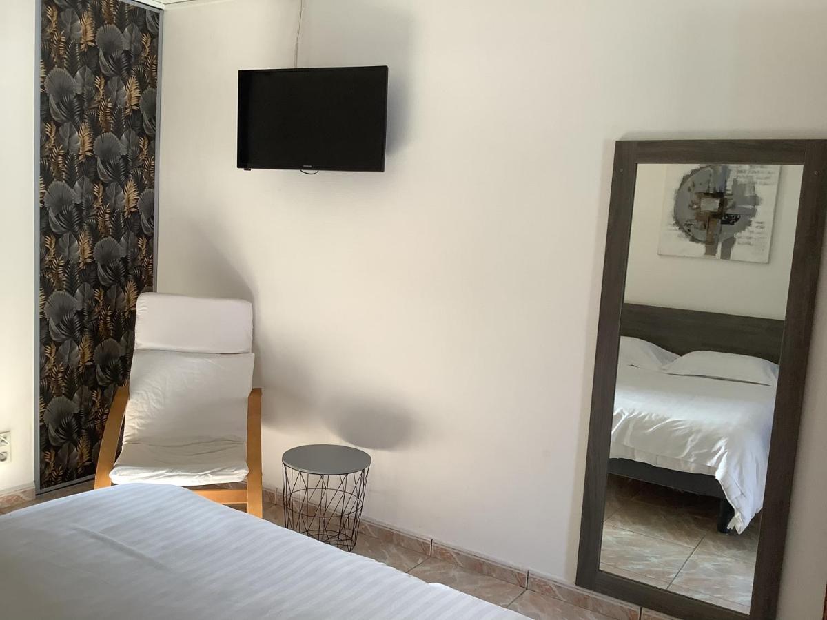 La Dolce Farniente Bed & Breakfast Biaudos Eksteriør bilde