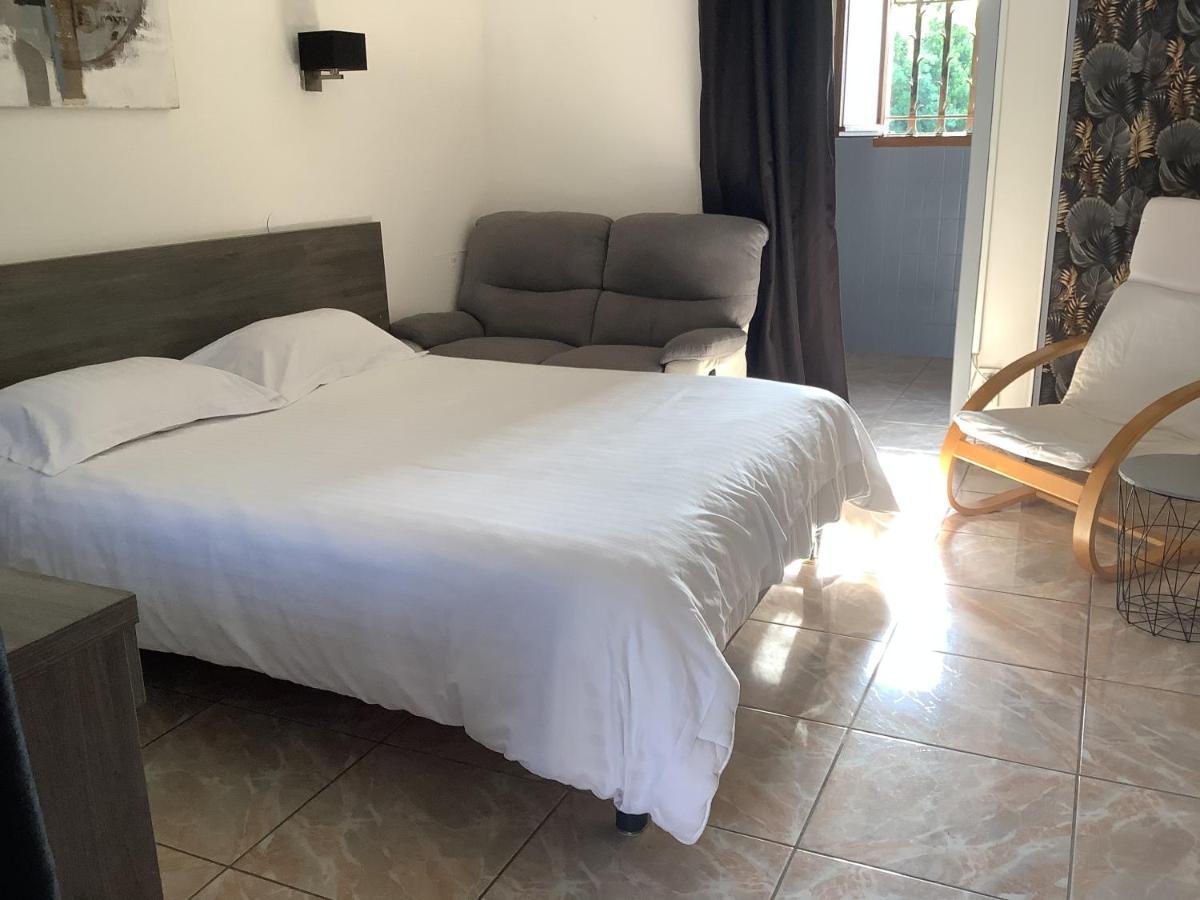 La Dolce Farniente Bed & Breakfast Biaudos Eksteriør bilde